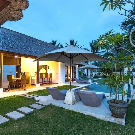 Villa Candi Kecil Tujuh By Villa Finder Ubud Kültér fotó