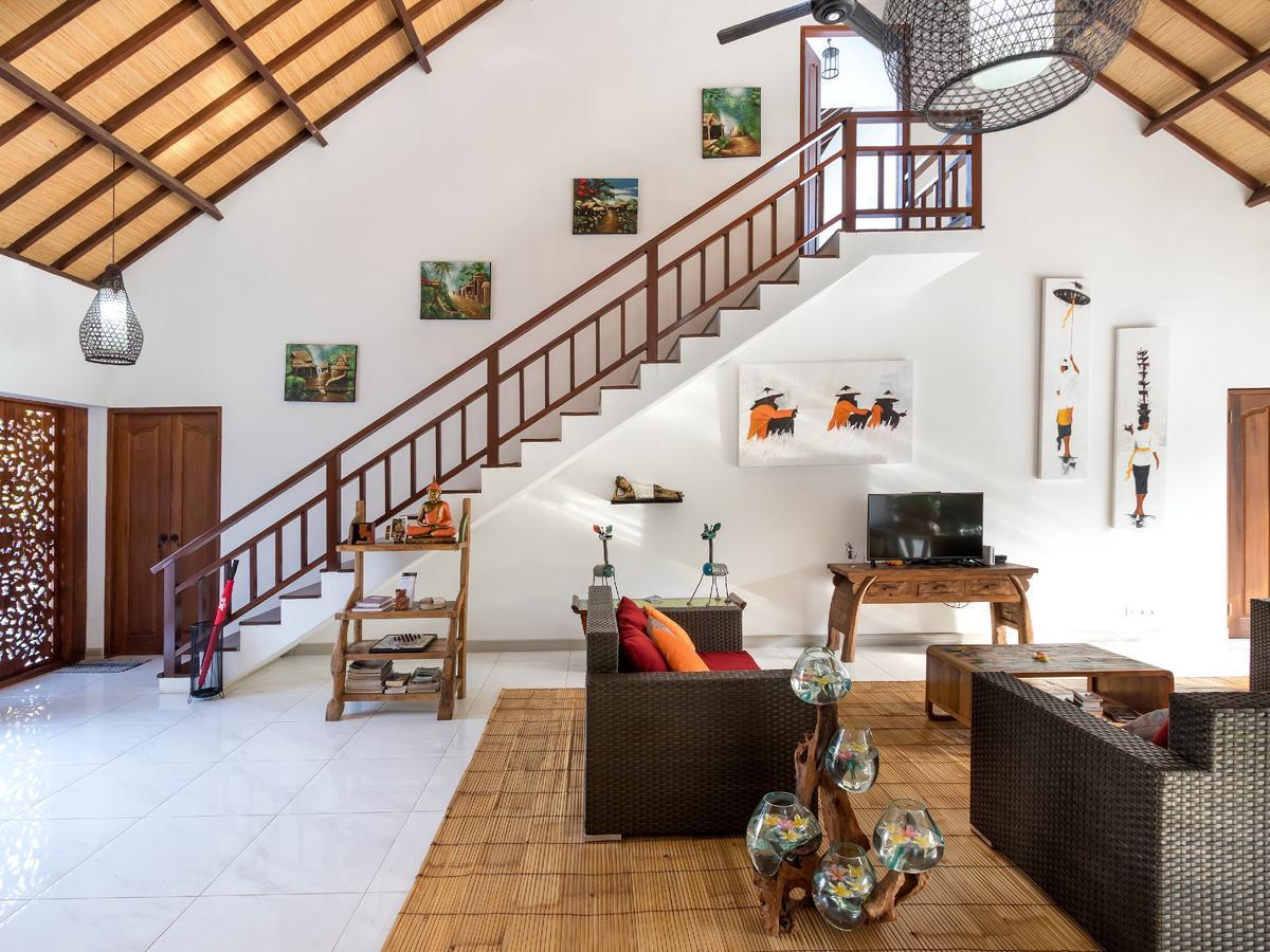 Villa Candi Kecil Tujuh By Villa Finder Ubud Kültér fotó