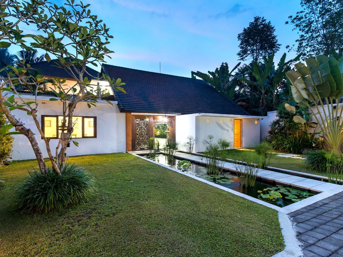 Villa Candi Kecil Tujuh By Villa Finder Ubud Kültér fotó