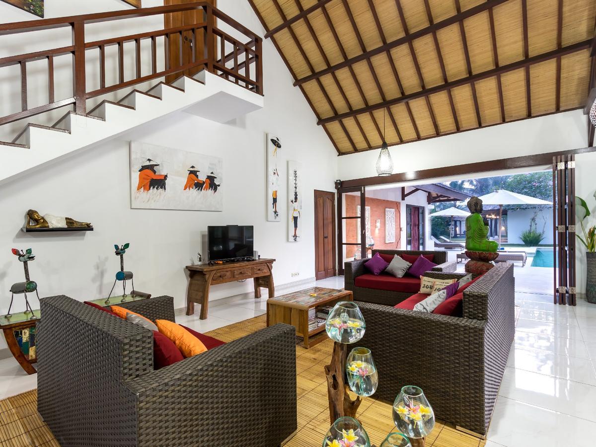 Villa Candi Kecil Tujuh By Villa Finder Ubud Kültér fotó
