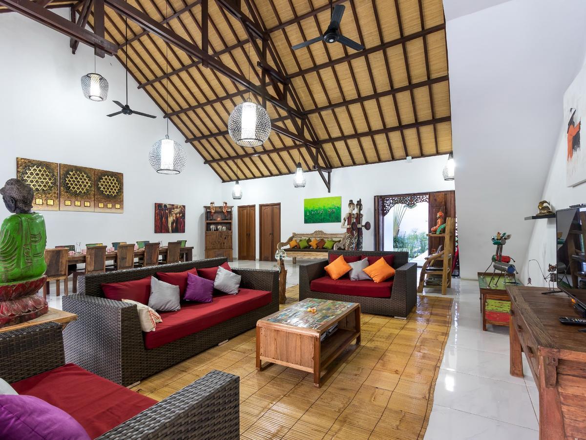 Villa Candi Kecil Tujuh By Villa Finder Ubud Kültér fotó