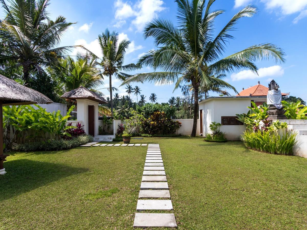 Villa Candi Kecil Tujuh By Villa Finder Ubud Kültér fotó
